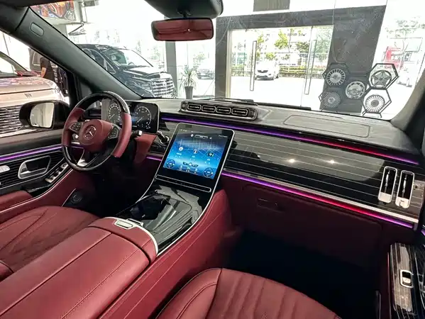 Mercedes-Benz Vito 2023