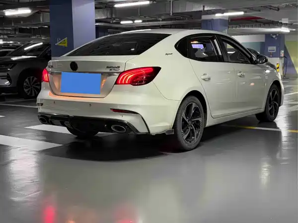 MG MG6 2021