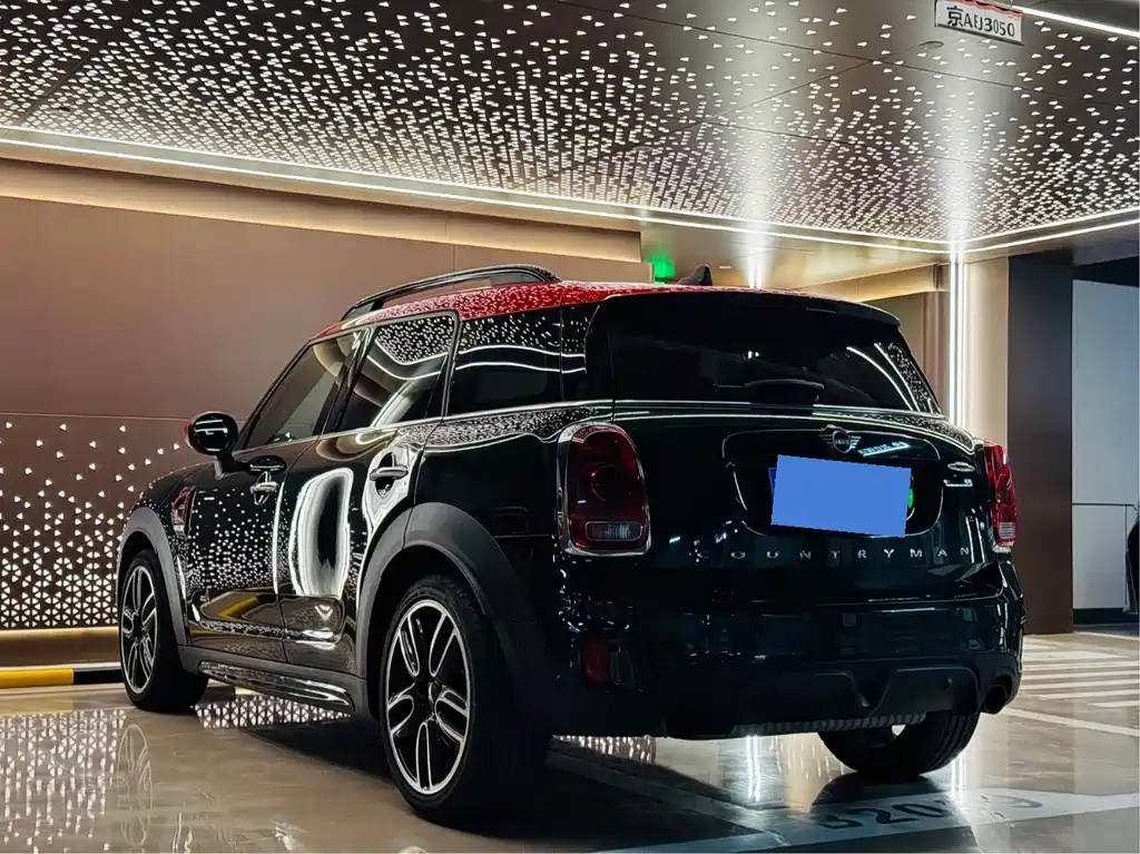 MINI JCW Countryman 2018 — фото 21