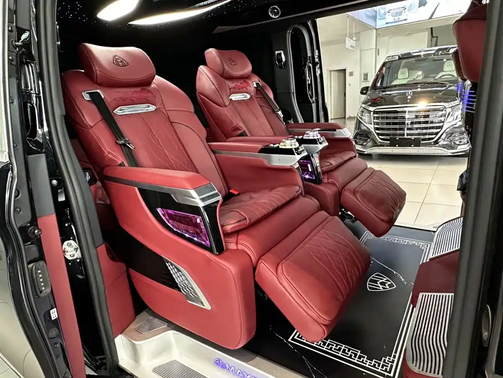 Mercedes-Benz Vito 2023 — фото 18