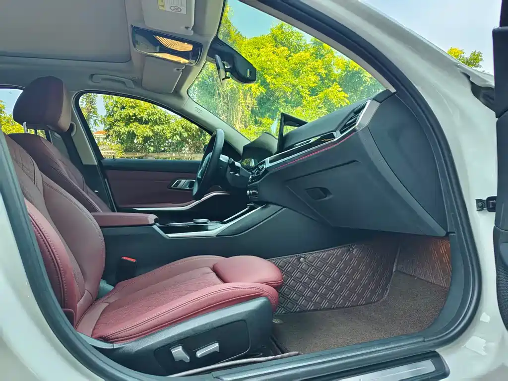 BMW i3 2023 — фото 12