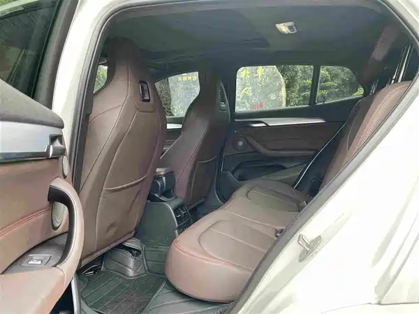 BMW X2 2021
