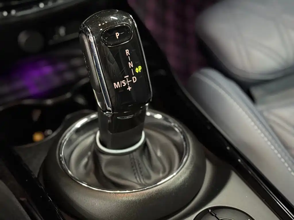 MINI Clubman 2020 — фото 19