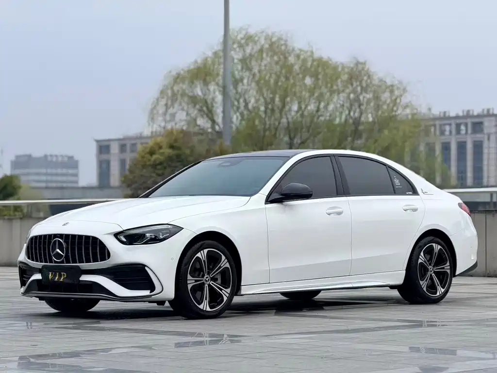 Mercedes-Benz C-Class 2022 — фото 1