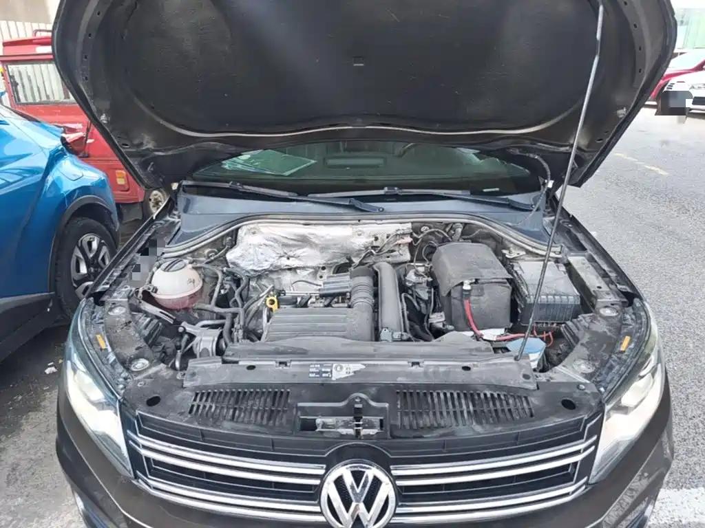 Volkswagen Tiguan 2017 — фото 25
