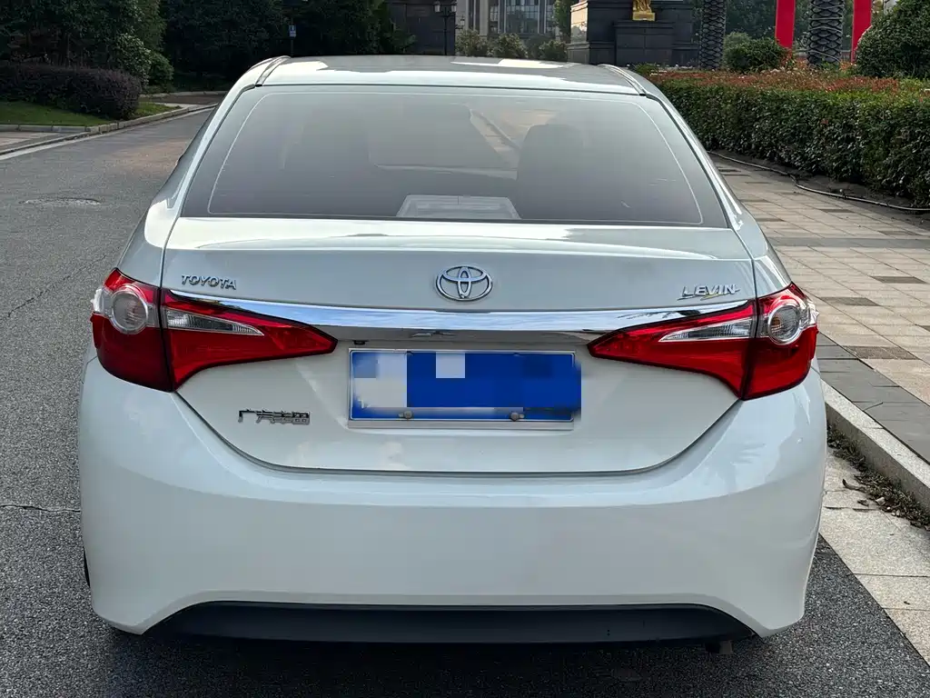 Toyota Levin 2015 — фото 4
