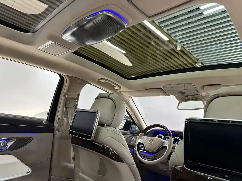 Mercedes-Benz Maybach S-Class 2015 — фото 11