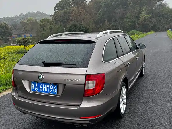 Skoda Superb 2015