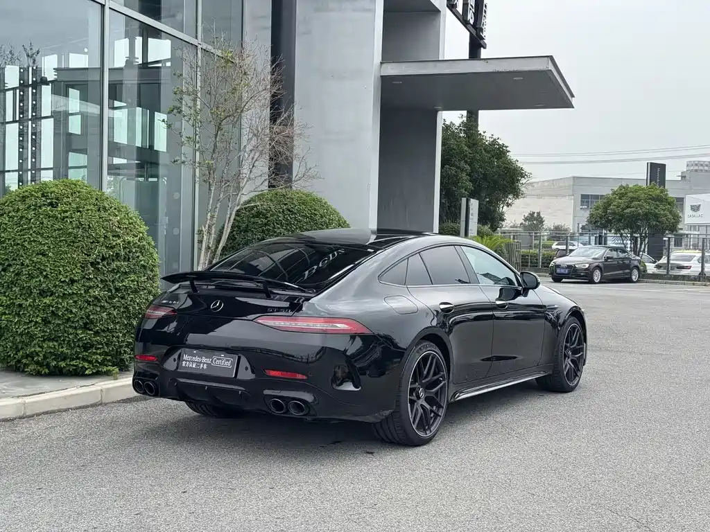 Mercedes-Benz AMG GT 2025 — фото 11
