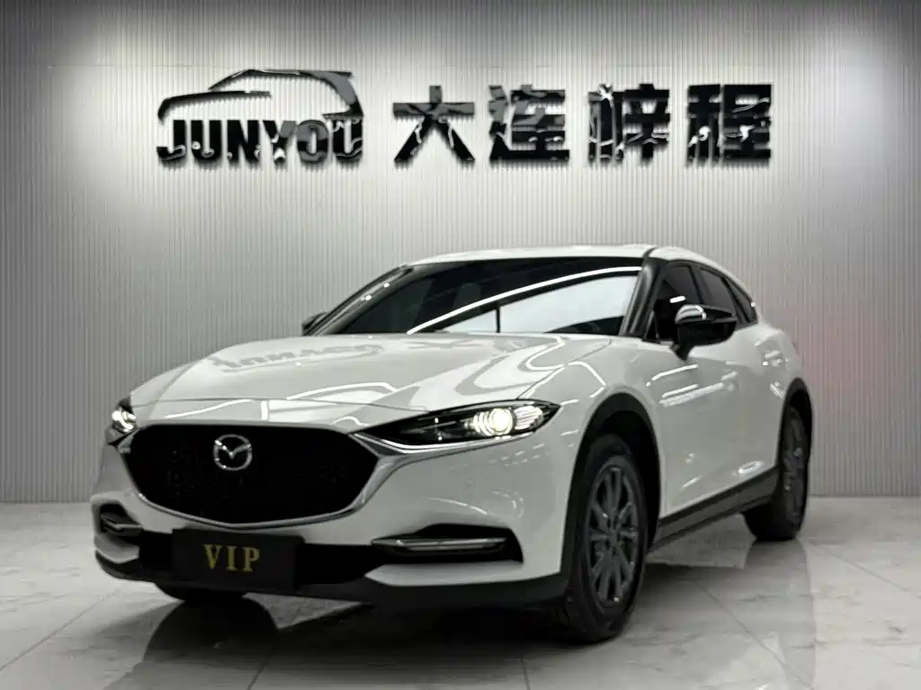 Mazda CX-4 2023 — фото 1
