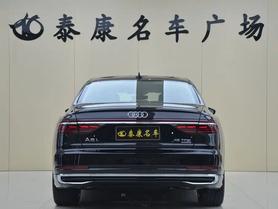 Audi A8 2026 — фото 3