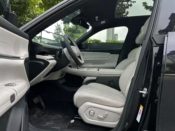 Changan Qiyuan Q07 2025