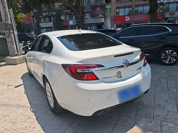Buick Regal 2015