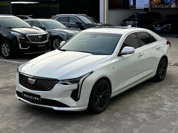 Cadillac CT4 2023