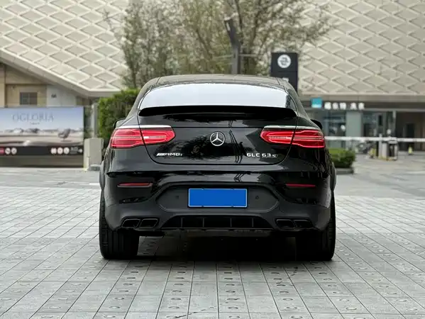 Mercedes-Benz GLC Coupe AMG 2020