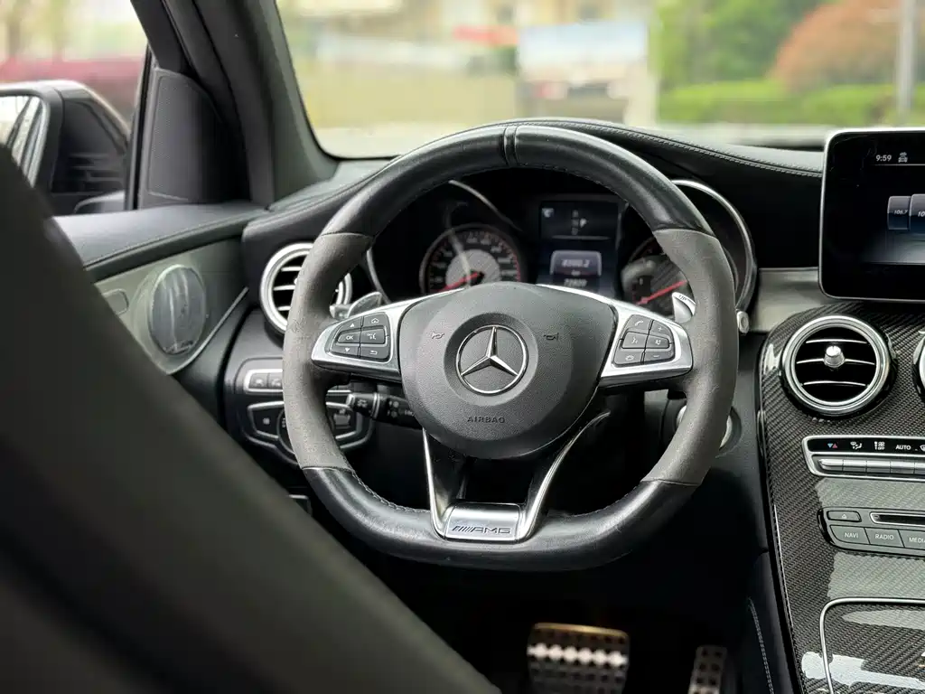 Mercedes-Benz GLC Coupe AMG 2020 — фото 17