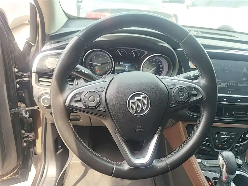 Buick Envision Plus 2021 — фото 11