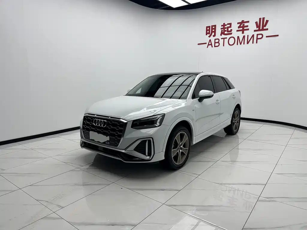 Audi Q2L 2022