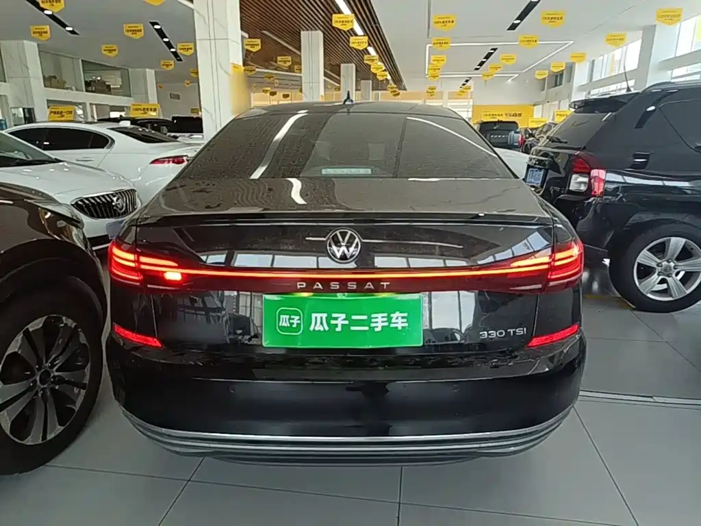 Volkswagen Passat 2024