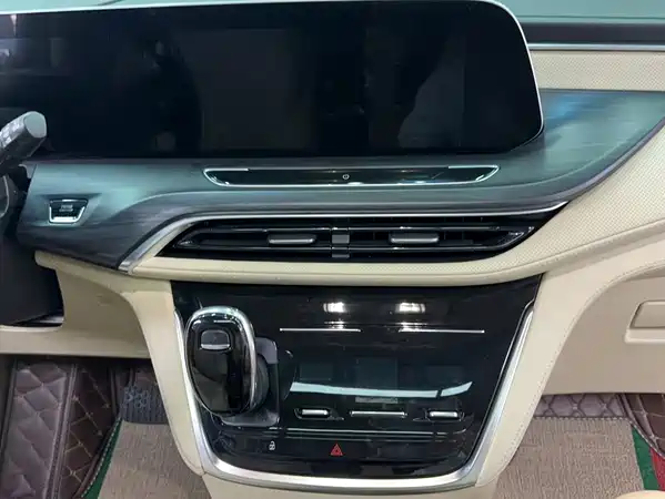 Buick GL8 2023