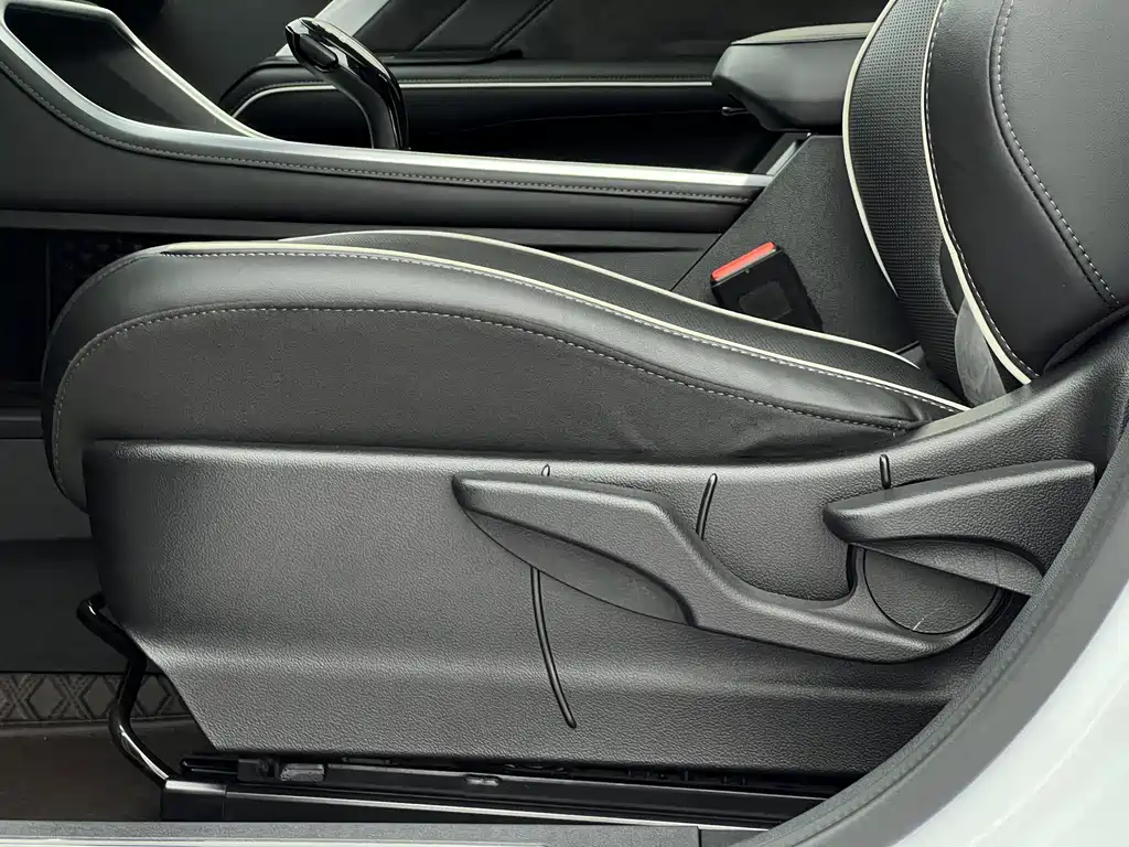 Haval H6 2021 — фото 23