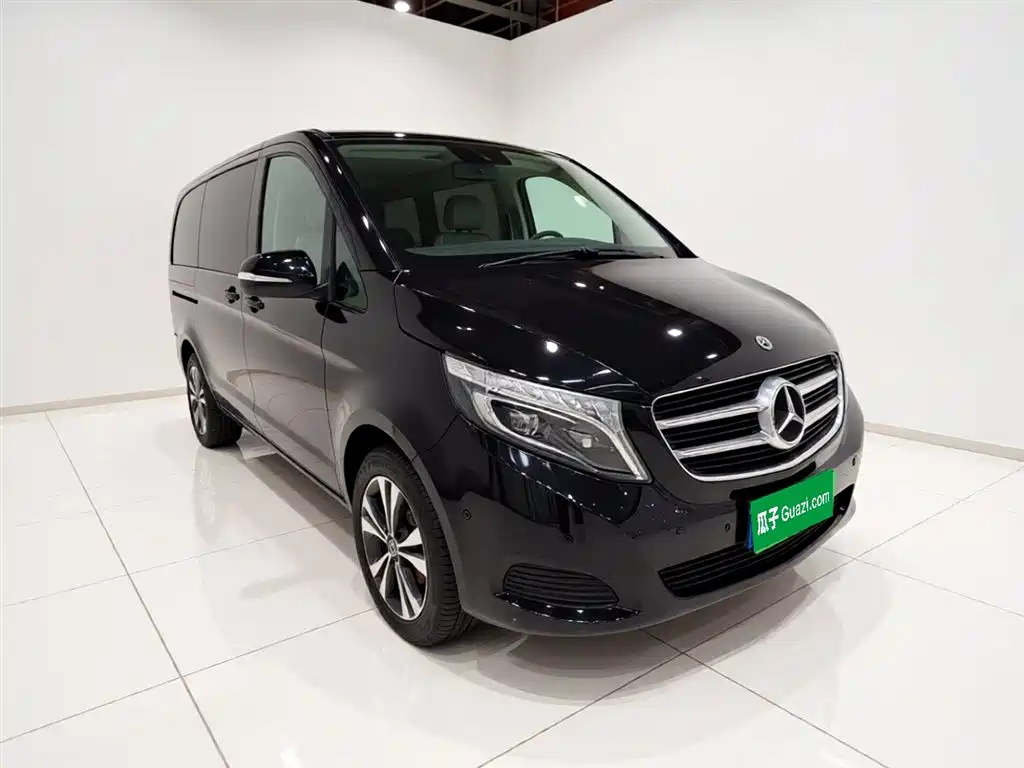 Mercedes-Benz V-Class 2019 — фото 3