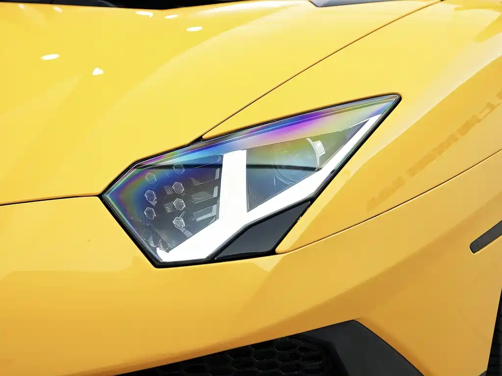 Lamborghini Aventador 2016 — фото 10