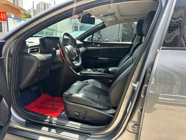 Kia K5 2020