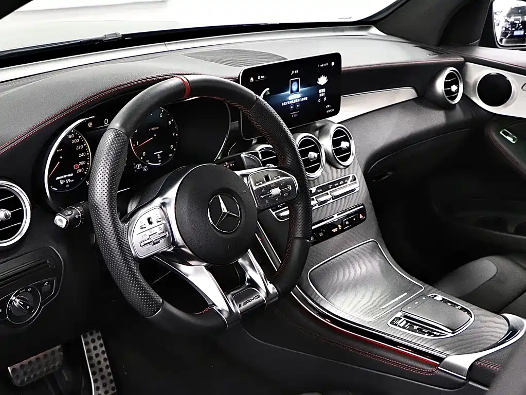 Mercedes-Benz GLC Coupe AMG 2020 — фото 11