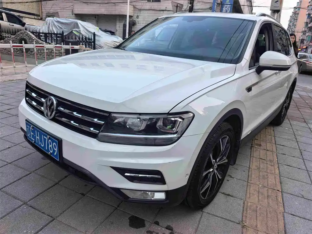 Volkswagen Tiguan L 2019