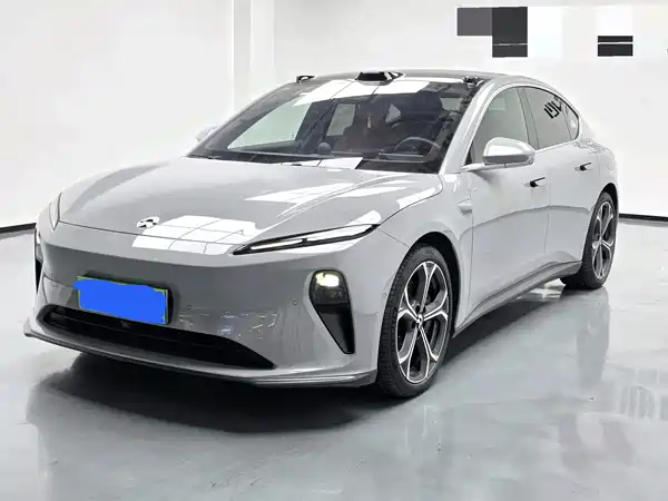 NIO ET5 2025