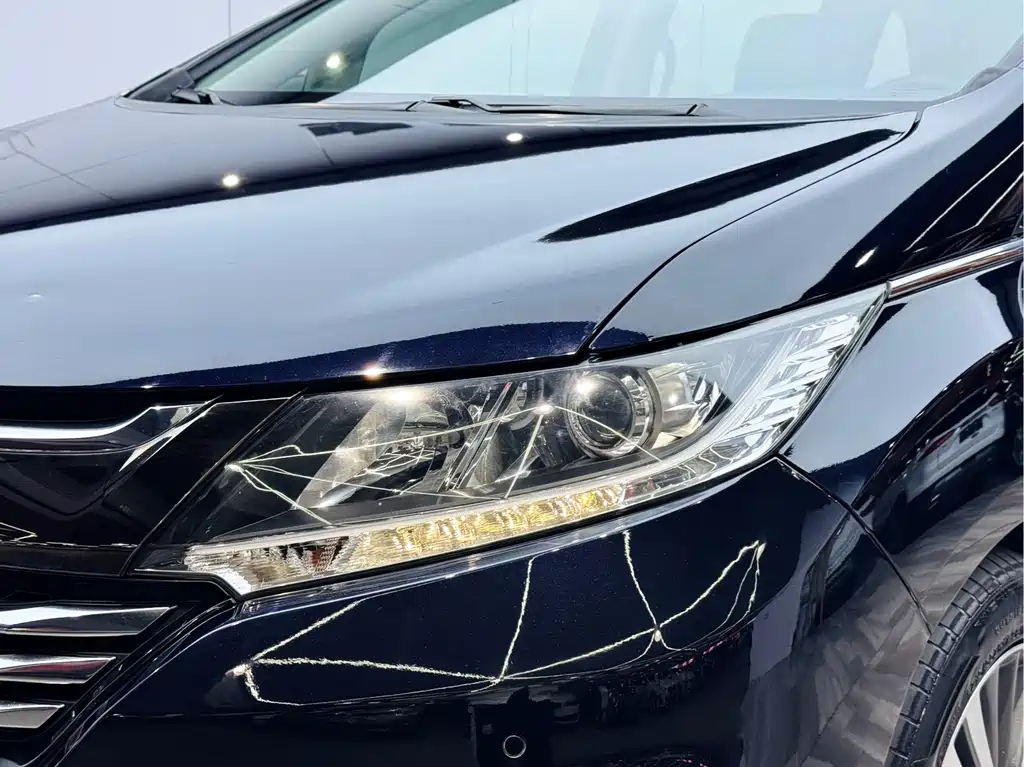 Honda Odyssey 2019 — фото 23
