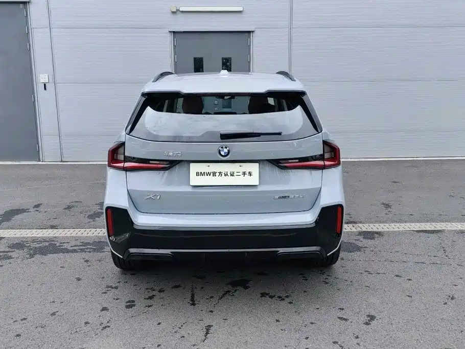 BMW X1 2025