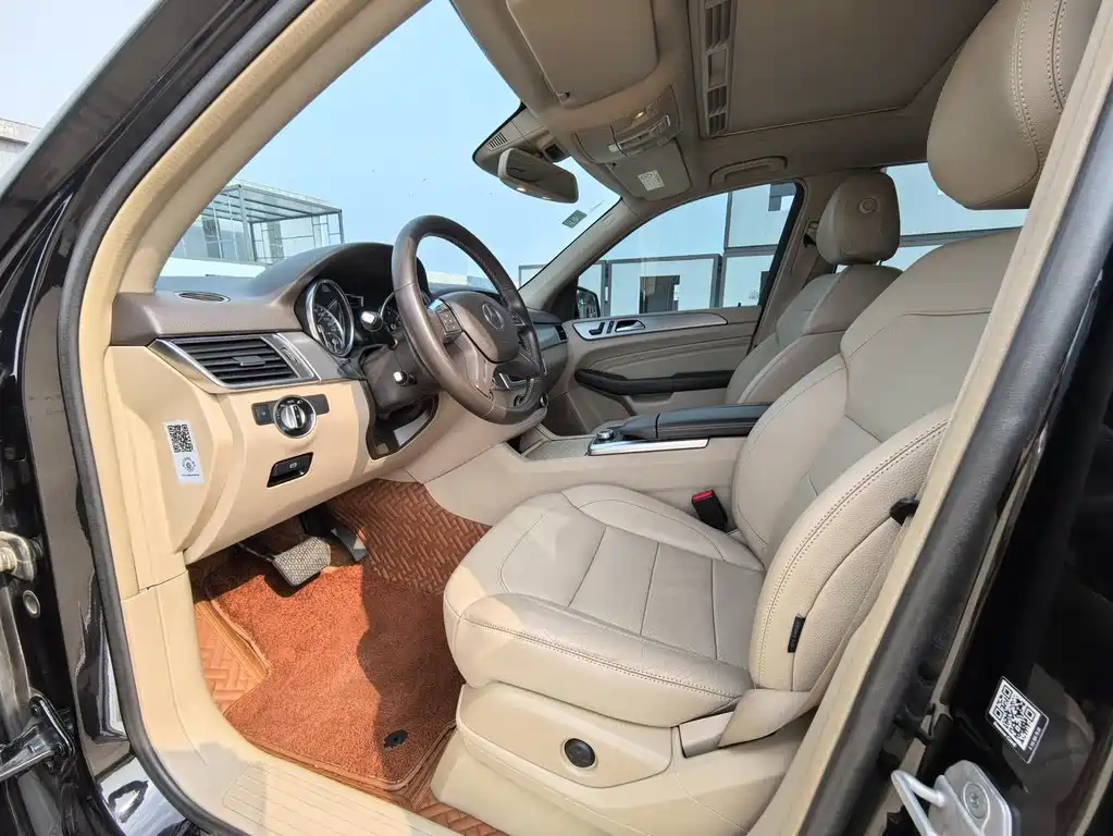 Mercedes-Benz M-Class 2015 — фото 4