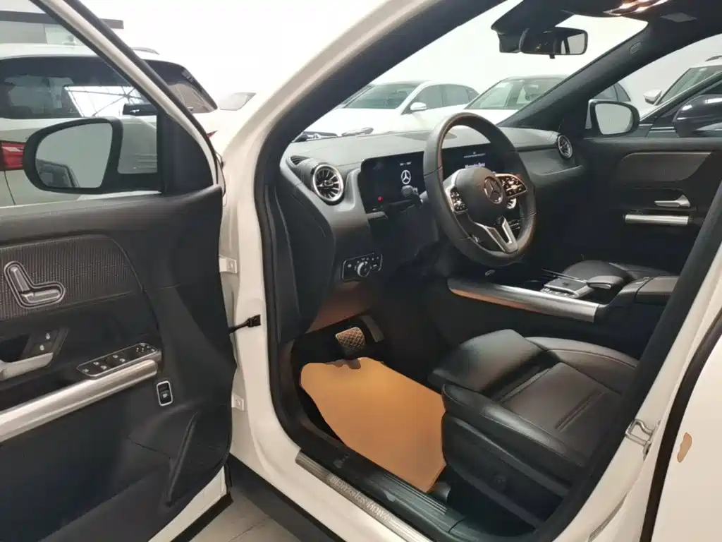Mercedes-Benz GLA 2022 — фото 16