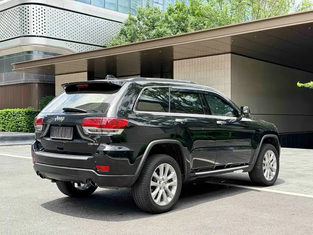 Jeep Grand Cherokee 2018