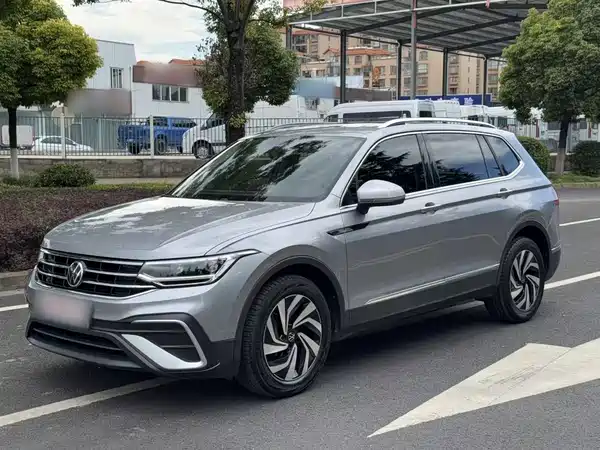 Volkswagen Tiguan L 2022