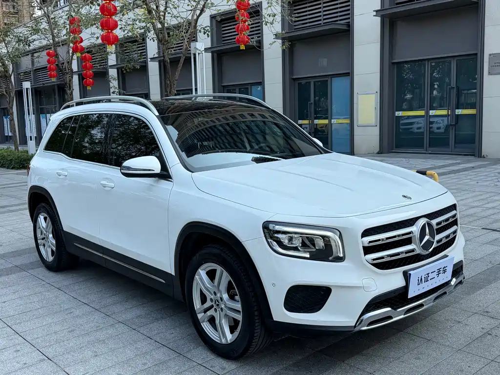 Mercedes-Benz GLB 2023 — фото 3
