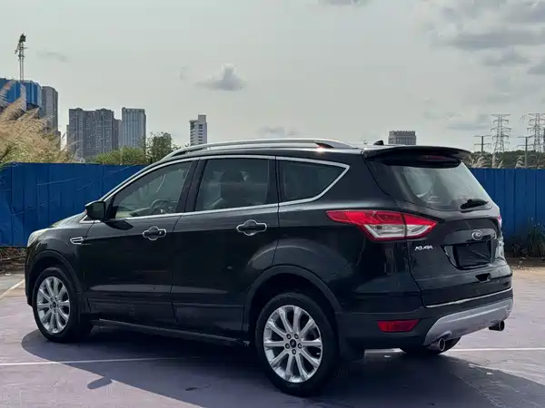 Ford Kuga 2013