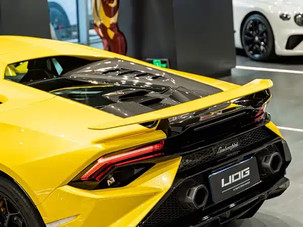 Lamborghini Huracan 2024