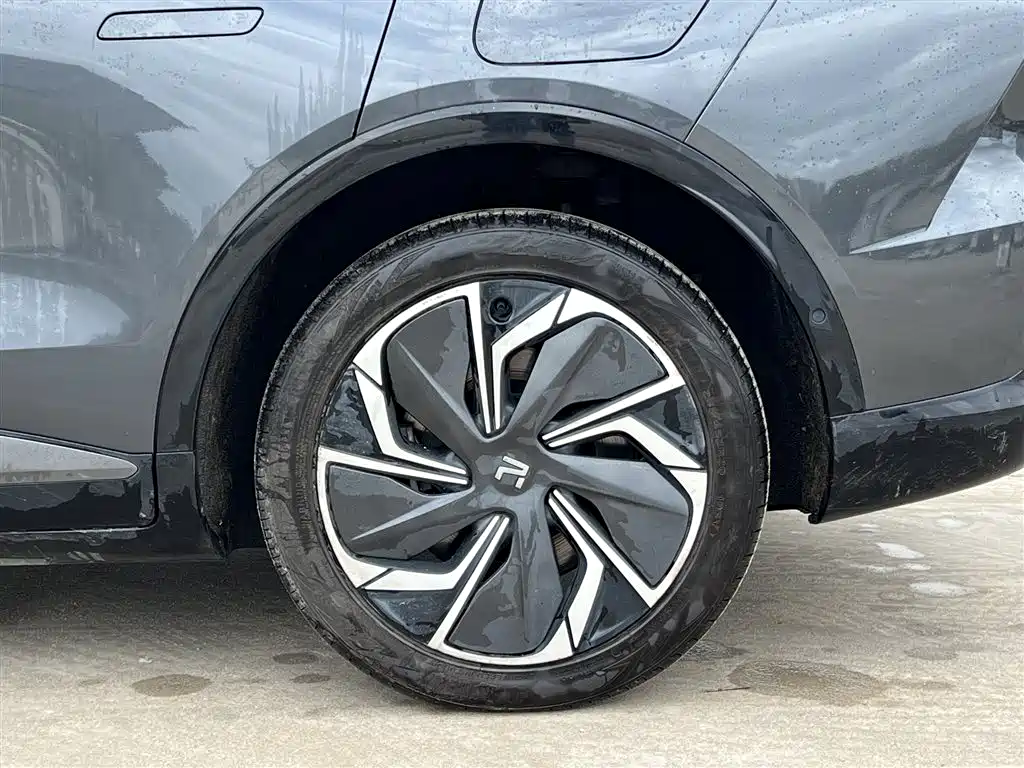 Roewe Feifan R7 2024 — фото 16