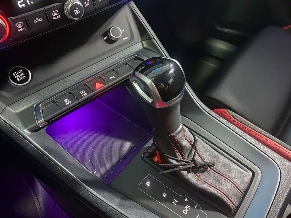 Audi Q3 Sportback 2023 — фото 7