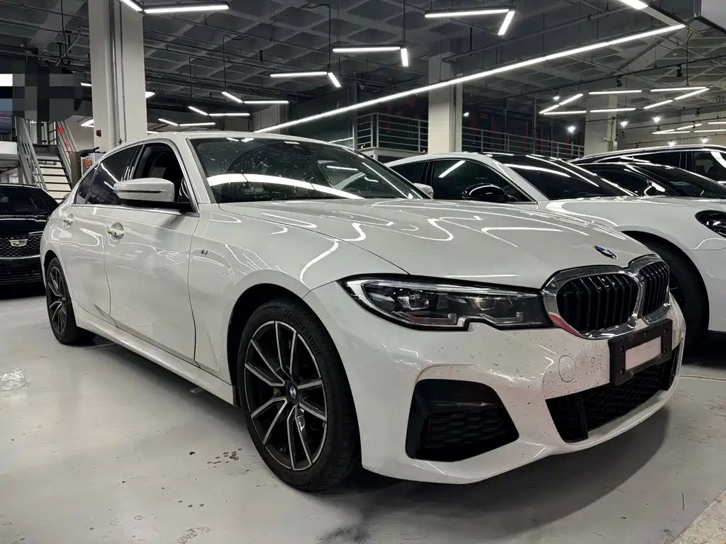 BMW 3 Series 2021
