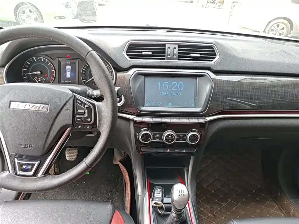 Haval H2 2017 — фото 13
