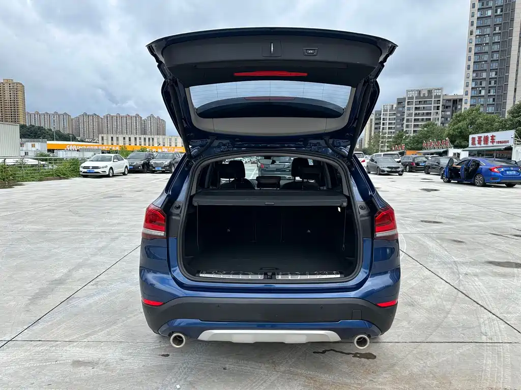 BMW X1 2021 — фото 18