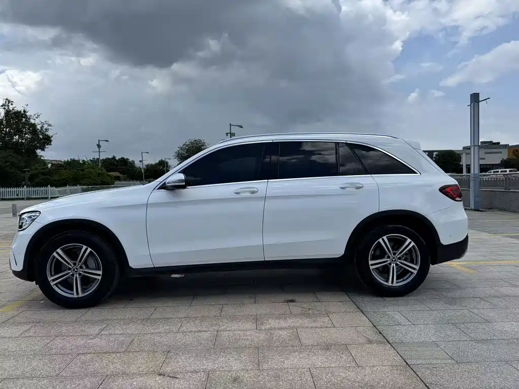 Mercedes-Benz GLC 2021 — фото 4