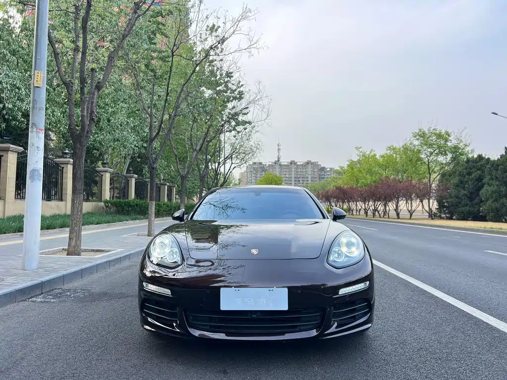 Porsche Panamera 2015 — фото 11