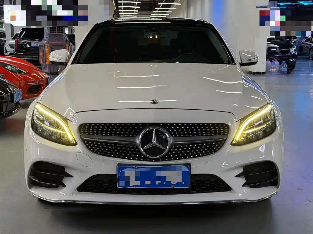 Mercedes-Benz C-Class 2019
