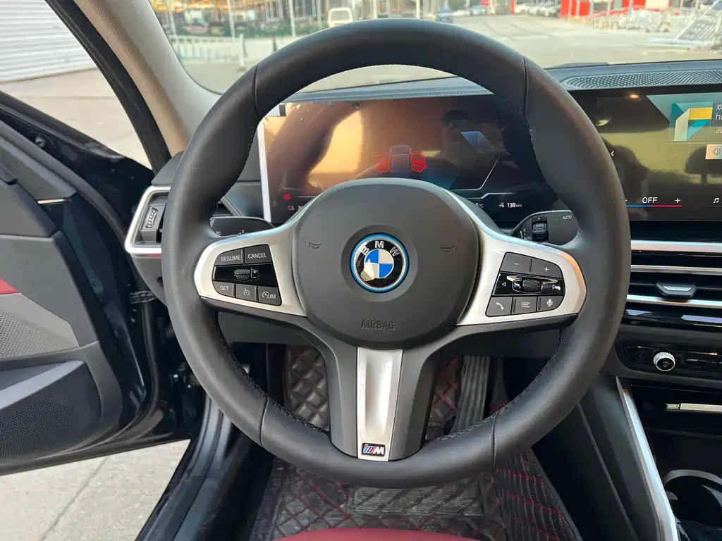BMW i3 2023 — фото 9