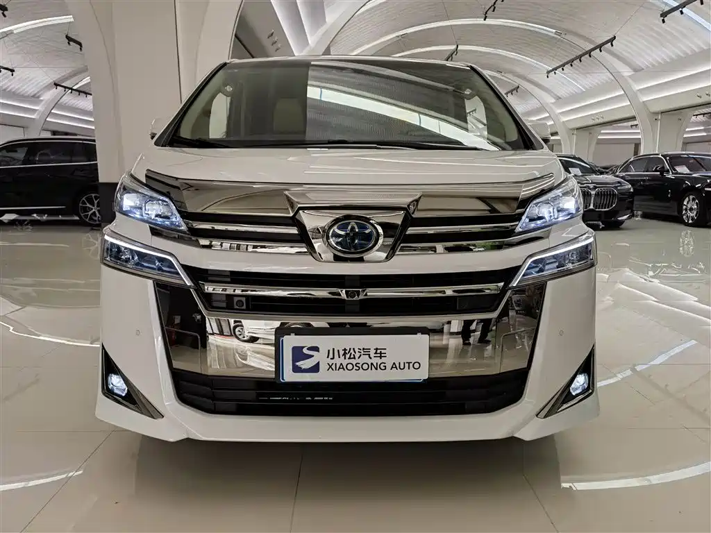 Toyota Vellfire 2021 — фото 7